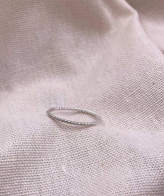 Twisted Stacking Band