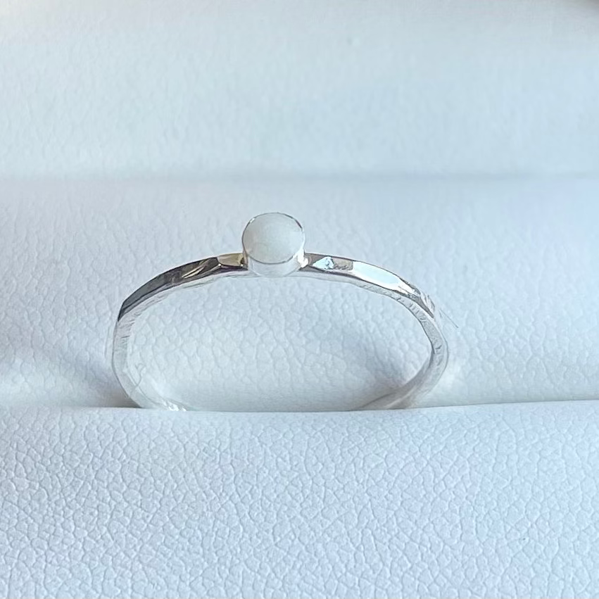 Mini Full Moon Ring