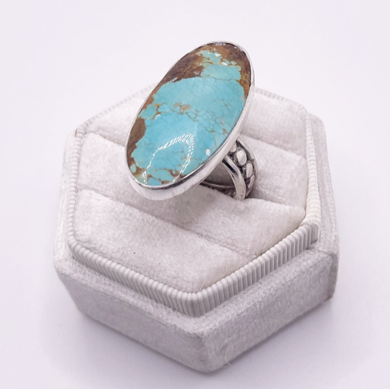 Aelia Ring - Size 8.5